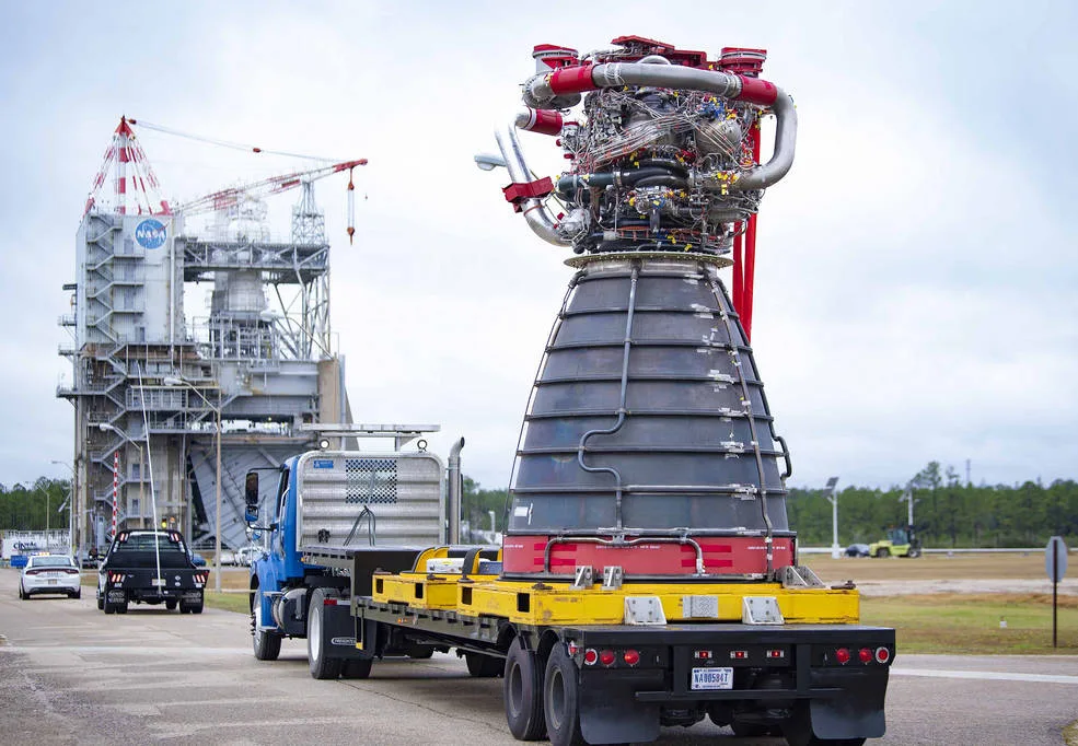 RS-25 engine, E10001, is delivered to the Fred Haise Test Stand at NASA’s Stennis Space Center on Nov. 15 in preparation for an initial confidence test hot fire the following month. Credits: NASA/SSC